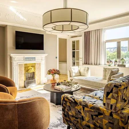 Doubletree By Hilton Brussels 4*